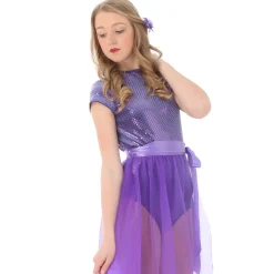 Leah Leotard